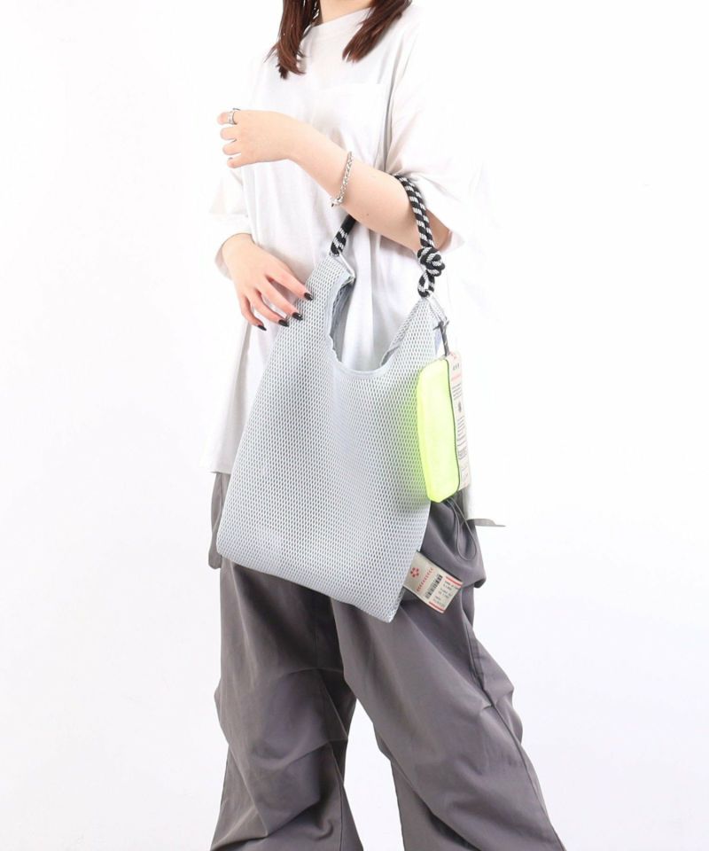 【COO SPECIAL WEEK】標誌膠帶 Marche 型單肩包 / A4 兼容